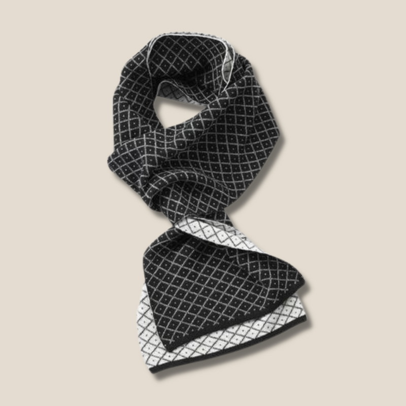 Soft 100% Cashmere Diamond Knit Reversible Scarf